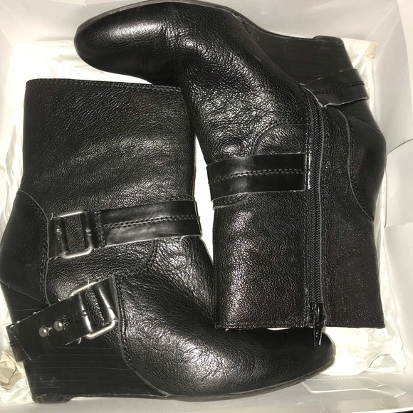 Nine West wedge booties - Picture 7 of 7